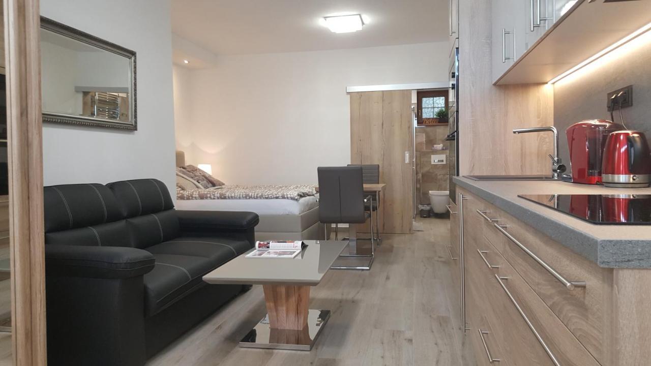 Village Romantic Apartments Near Cesky Krumlov (Adults Only) Strizov ภายนอก รูปภาพ
