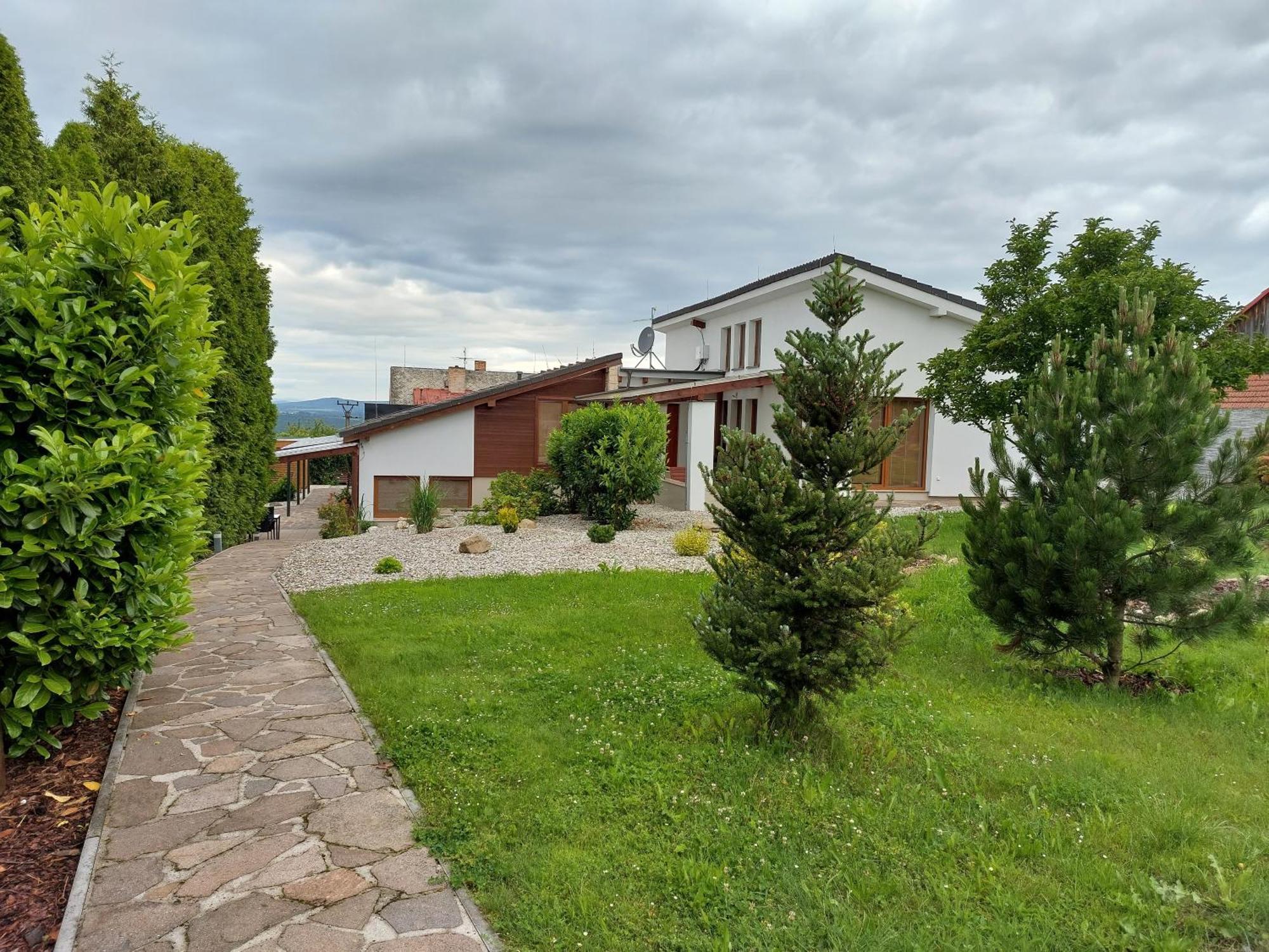 Village Romantic Apartments Near Cesky Krumlov (Adults Only) Strizov ภายนอก รูปภาพ