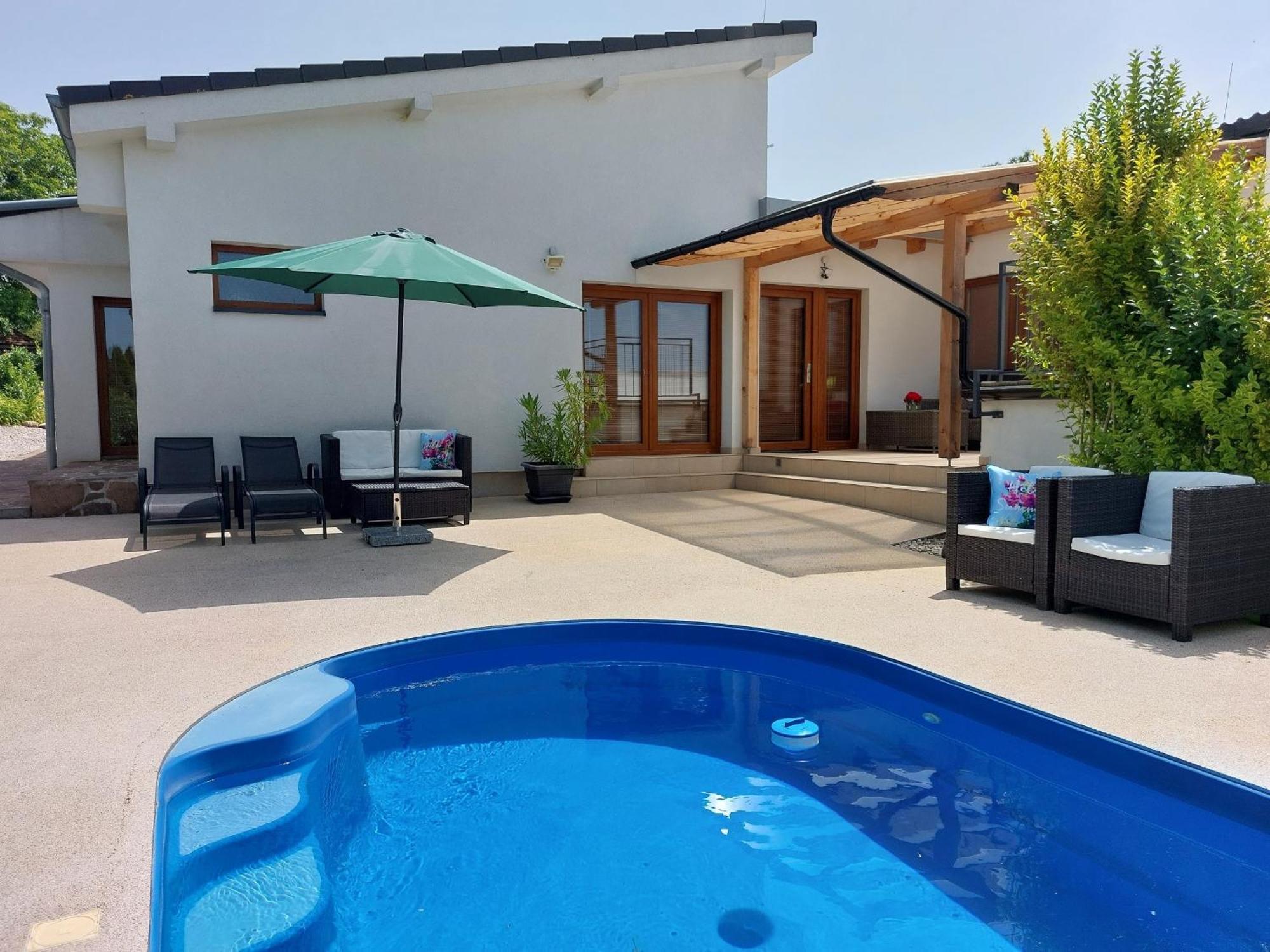 Village Romantic Apartments Near Cesky Krumlov (Adults Only) Strizov ภายนอก รูปภาพ