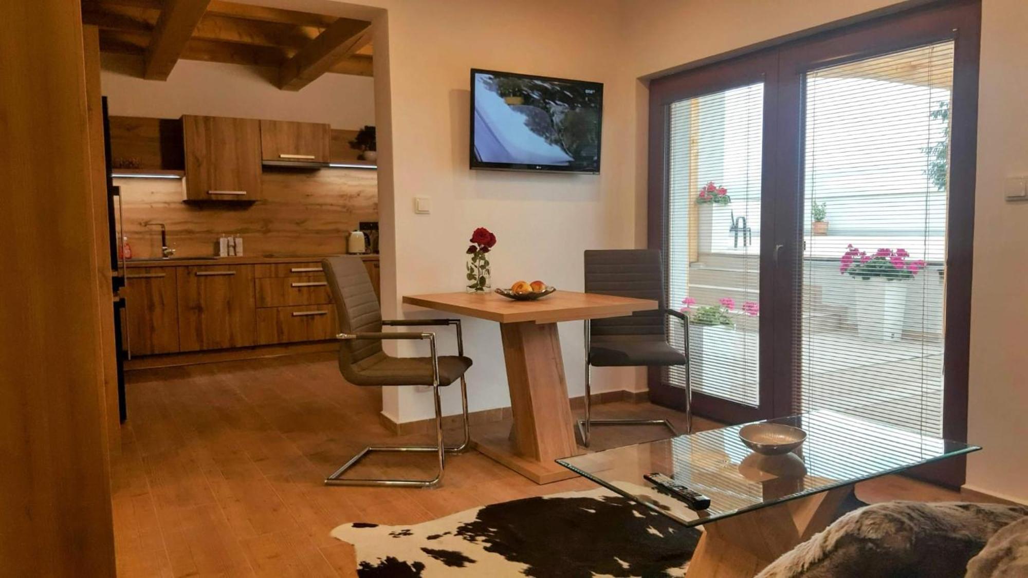 Village Romantic Apartments Near Cesky Krumlov (Adults Only) Strizov ภายนอก รูปภาพ